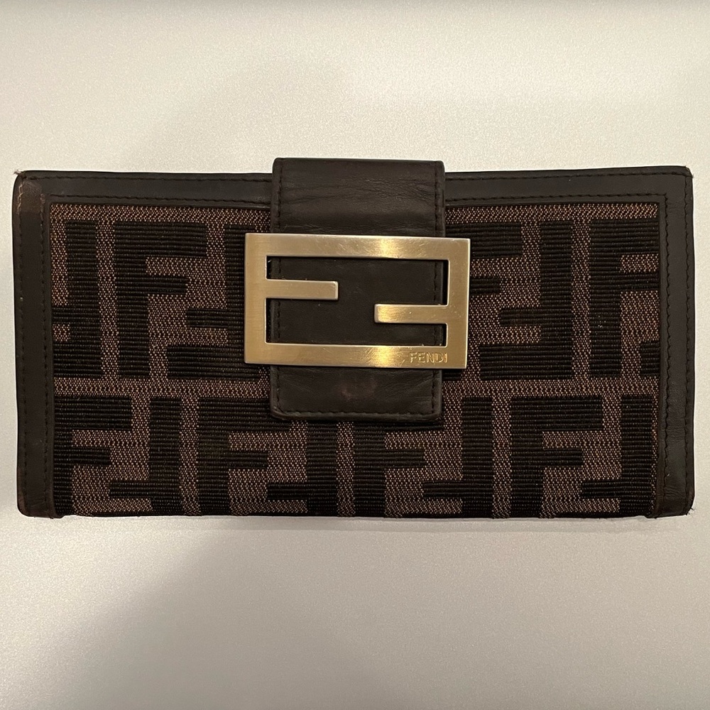 FENDI Vintage Wallet
